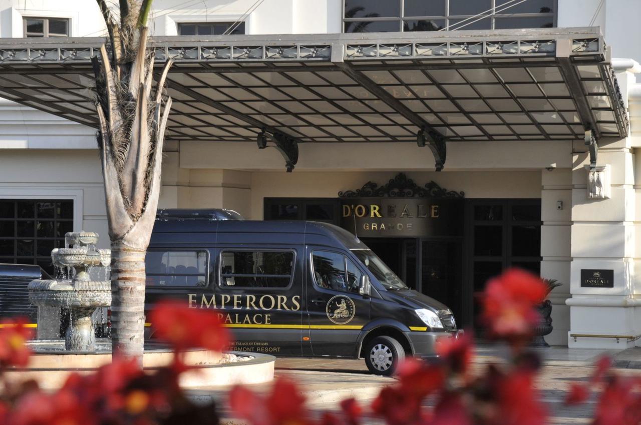 Peermont Metcourt Suites At Emperors Palace Kempton Park Ngoại thất bức ảnh